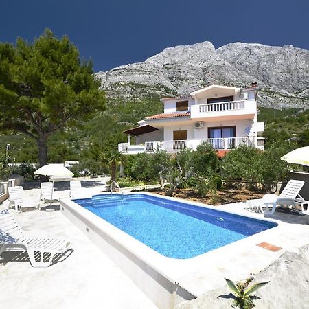 Family Friendly Apartments With A Swimming Pool Baska Voda, Makarska - 12442 Экстерьер фото