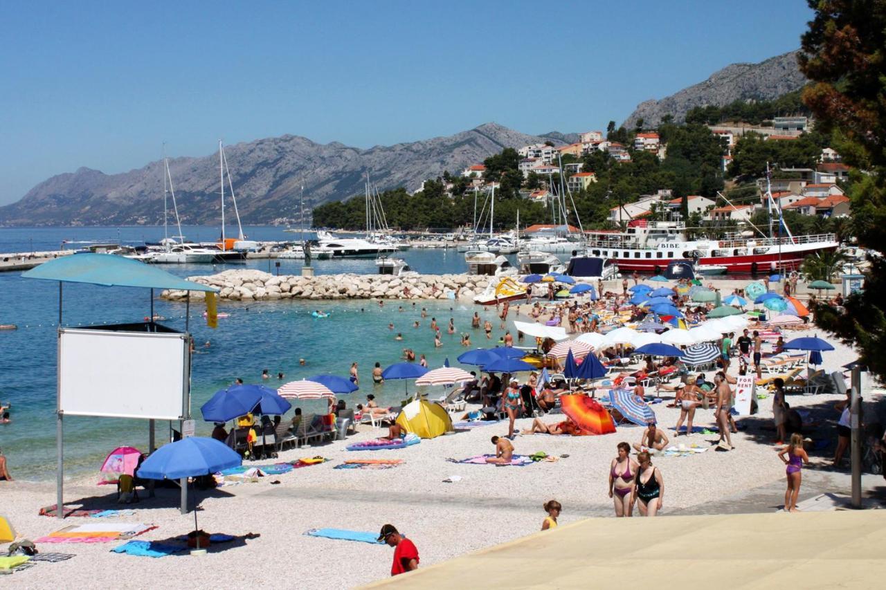 Family Friendly Apartments With A Swimming Pool Baska Voda, Makarska - 12442 Экстерьер фото