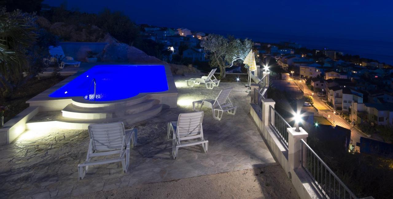 Family Friendly Apartments With A Swimming Pool Baska Voda, Makarska - 12442 Экстерьер фото