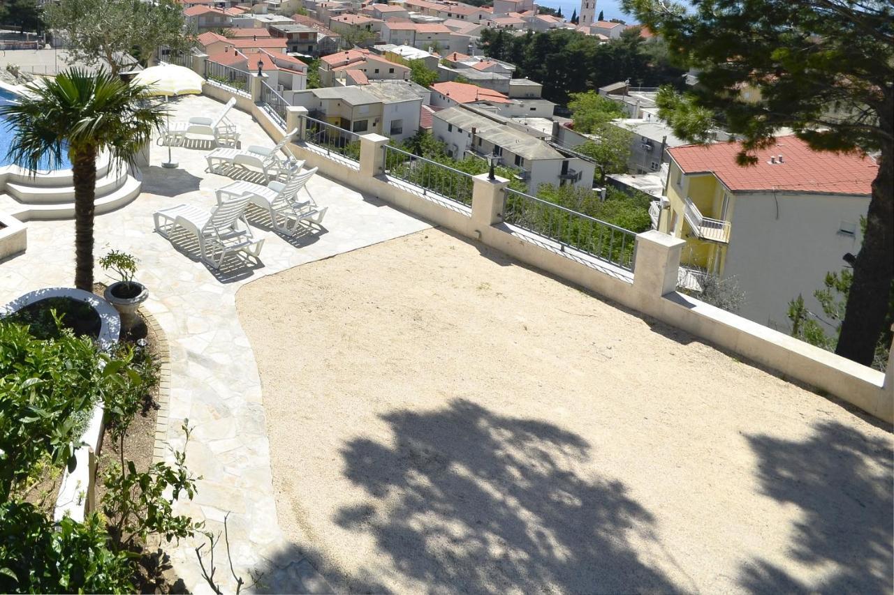 Family Friendly Apartments With A Swimming Pool Baska Voda, Makarska - 12442 Экстерьер фото
