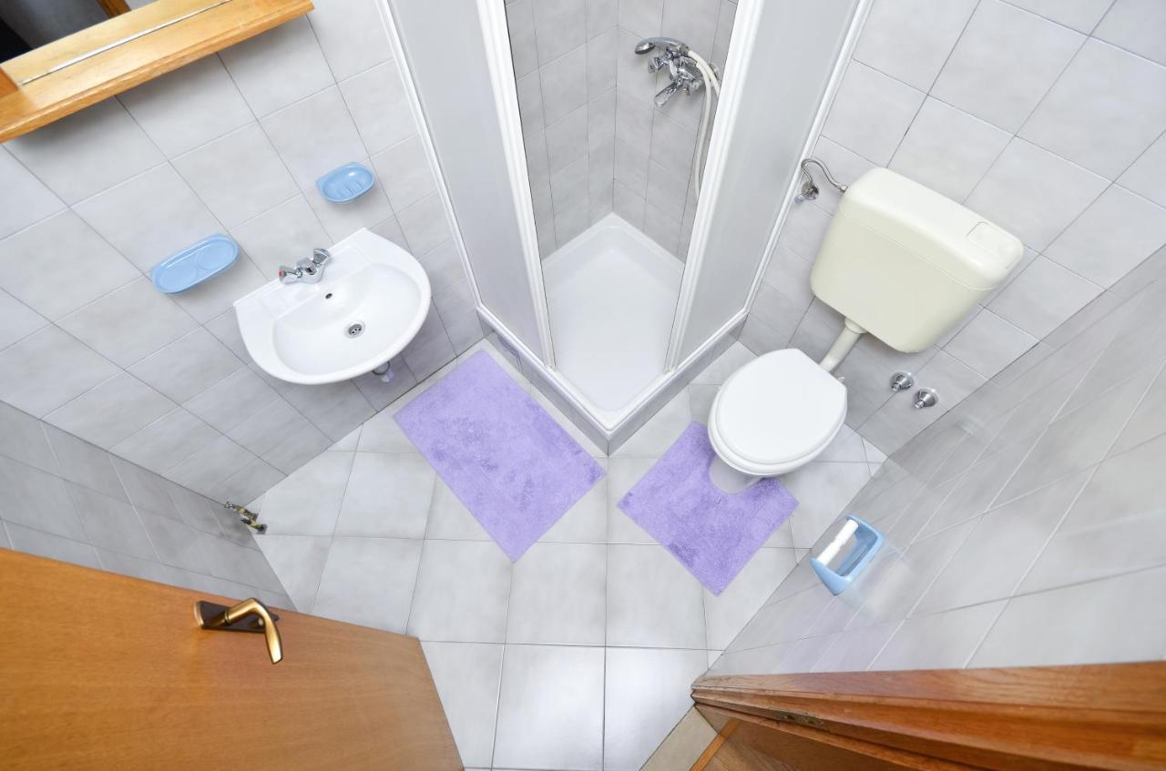 Family Friendly Apartments With A Swimming Pool Baska Voda, Makarska - 12442 Экстерьер фото
