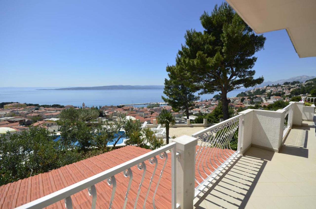 Family Friendly Apartments With A Swimming Pool Baska Voda, Makarska - 12442 Экстерьер фото